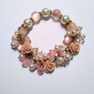 Pearls & Roses Stretch Bracelet